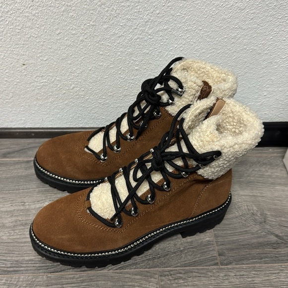 Aqua Womens Frost with Shearling Lace up Booties - Picture 5 of 5